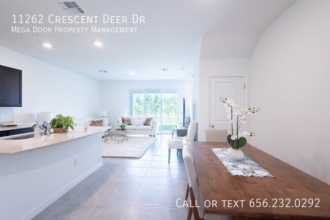 Foto del edificio - 11262 Crescent Deer Dr