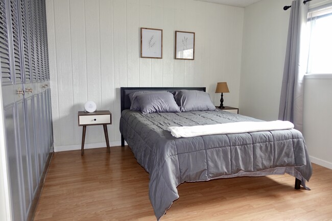 Master Bedroom - 8403 Glen Echo