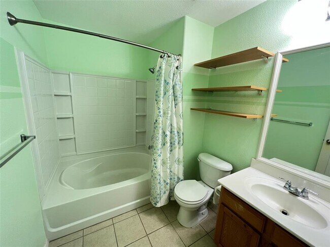 Foto del edificio - 10040 Daly Dr