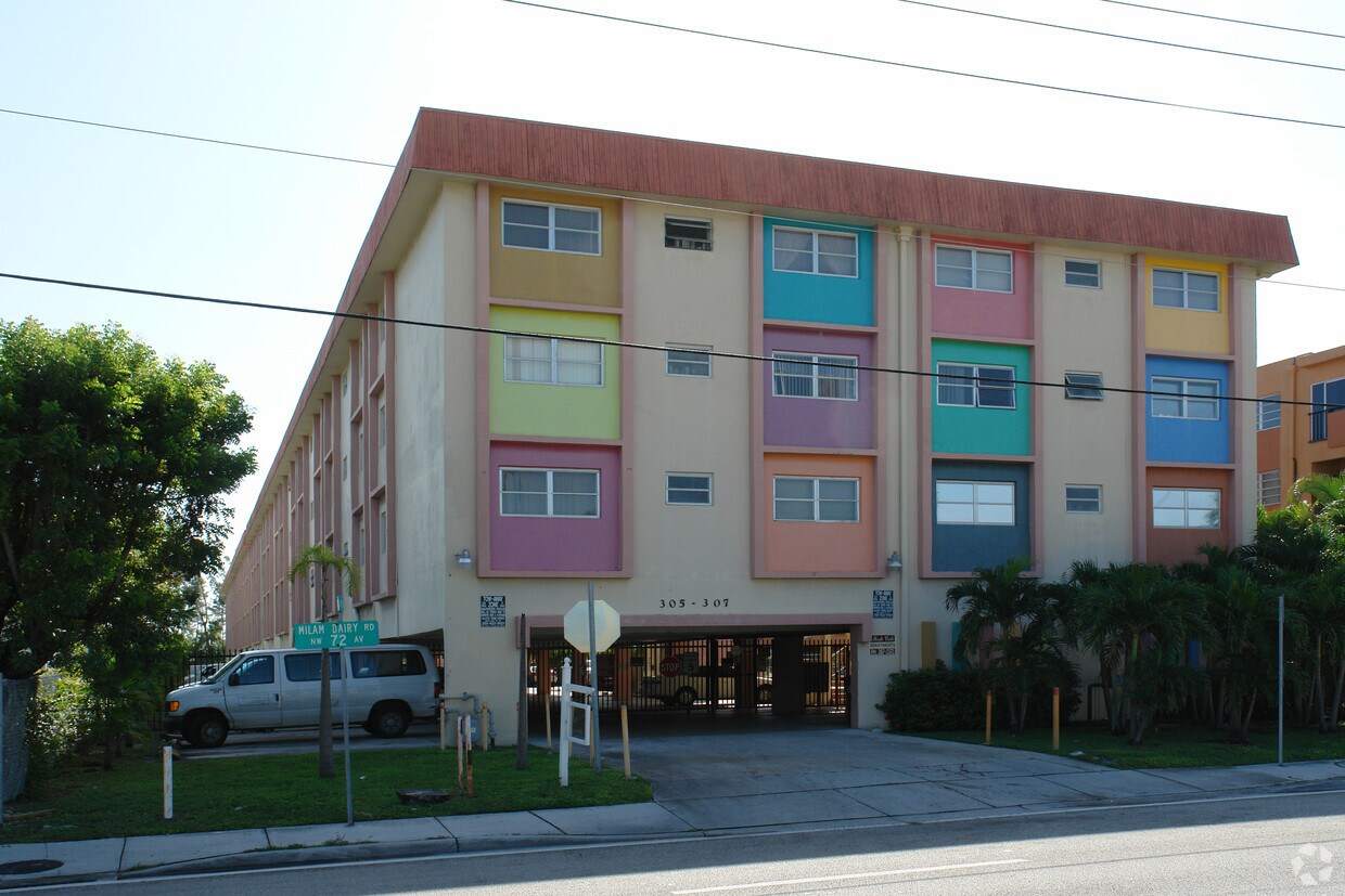 Foto del edificio - Monte Carlo Apartments