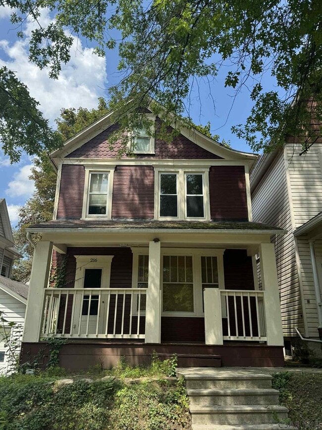 Building Photo - 216 Mifflin St