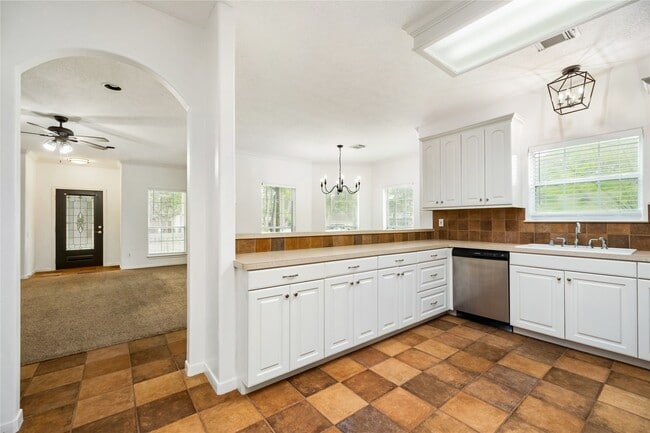 Foto del edificio - 14874 Cygnus Ct