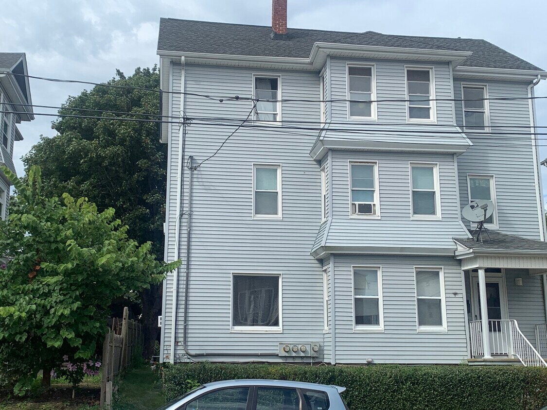 Primary Photo - 204 Jepson St