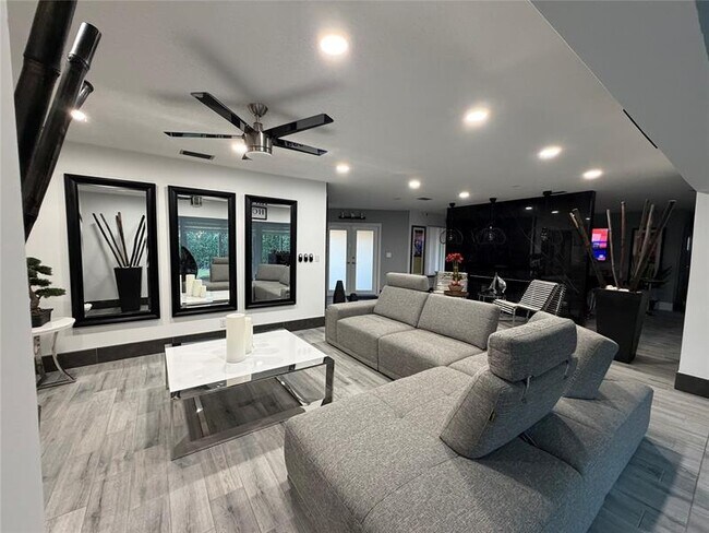 Foto del edificio - 11240 NW 43rd St