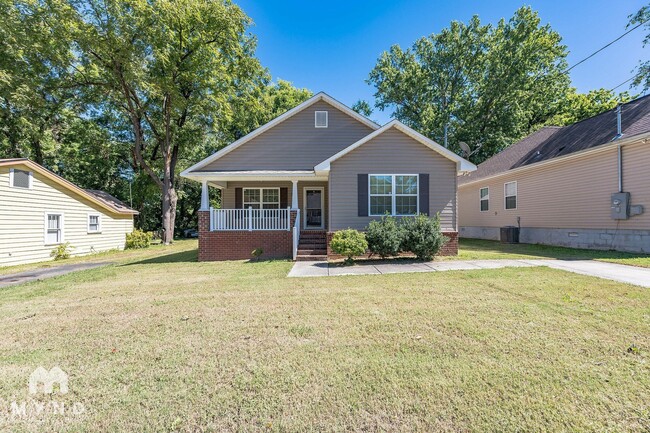 Foto del edificio - 902 Appleby St NW