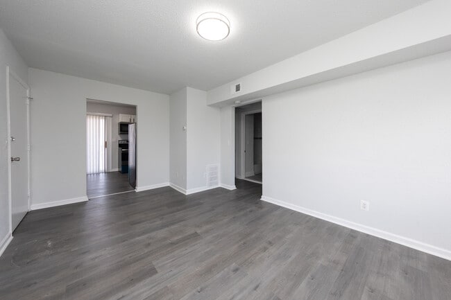 Foto del edificio - Christiana Pointe Apartments