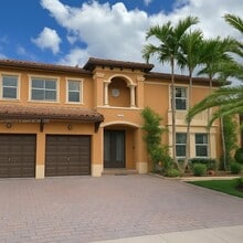 Building Photo - 2803 SW 156th Ave