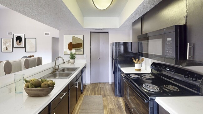 Foto del edificio - Century Park