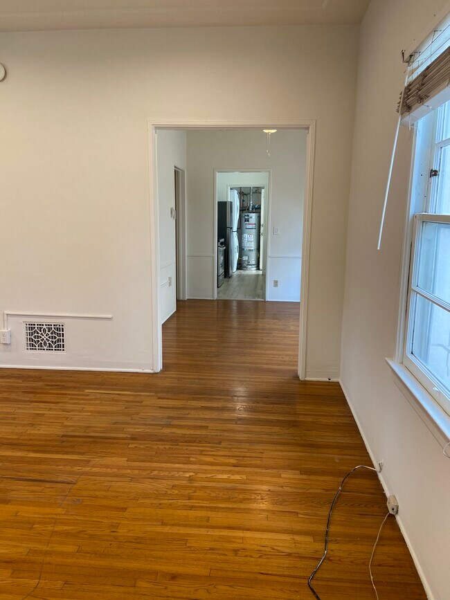 View to dining from Livingroom - 117 S Kings Rd