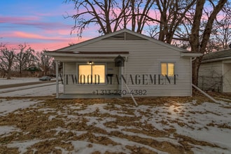 Building Photo - 19050 Davison W