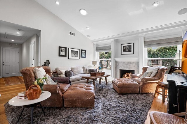 Foto del edificio - 3102 Tucker Ln