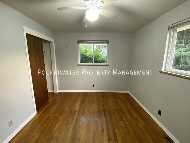 Foto del edificio - 740 37th St