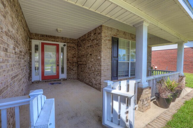 Foto del edificio - 3 Bedroom Home with Bonus Room for Rent in Daphne, AL – Coming Soon!