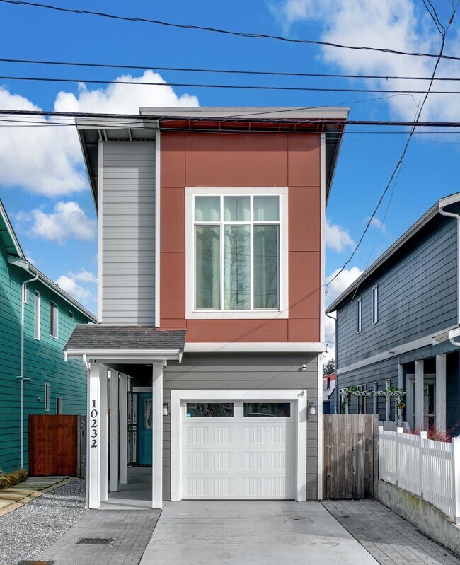 Building Photo - 10232 17th Ave SW