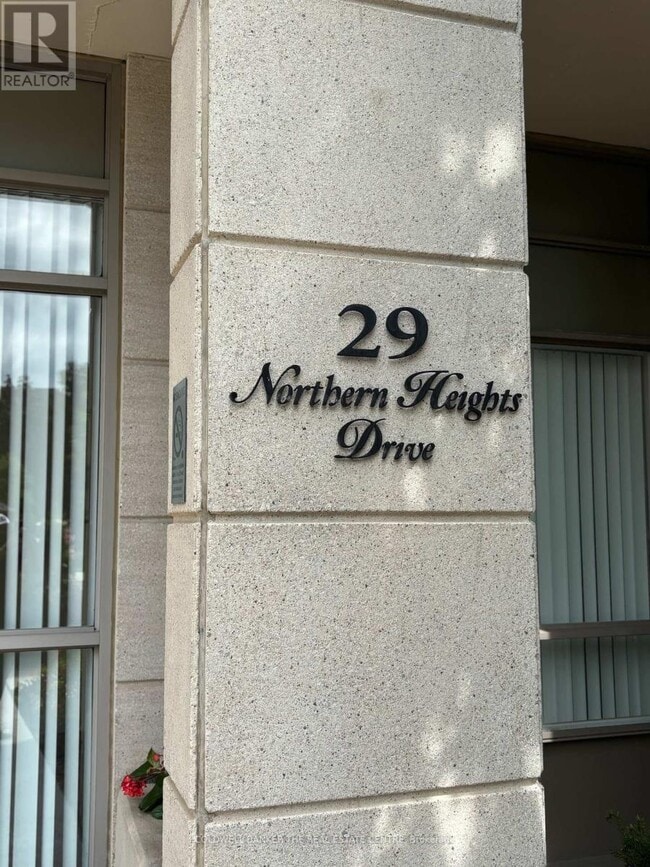 Building Photo - 29-329 Northern Heights Dr