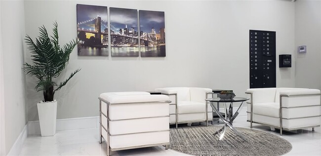 Foto del edificio - 4710 Park Ave