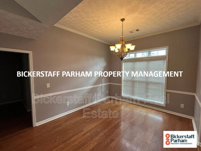 Building Photo - 8061 Garrett Pines Dr