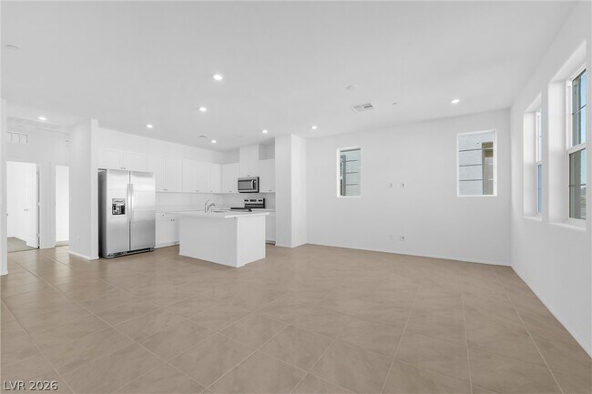 Foto del edificio - 6168 Gdn Crst St