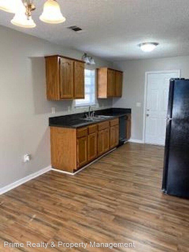 Foto del edificio - 3 br, 2 bath House - 1819 Watts Road