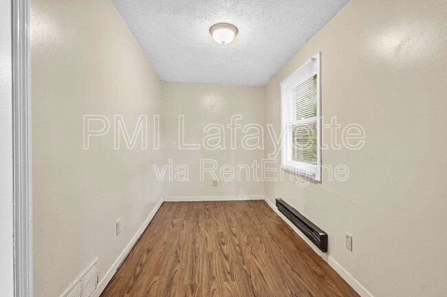 Building Photo - 508 New York St