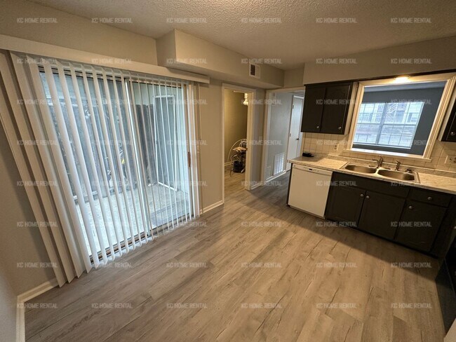Foto del edificio - Affordable 2 bed 1 bath in Gardner!
