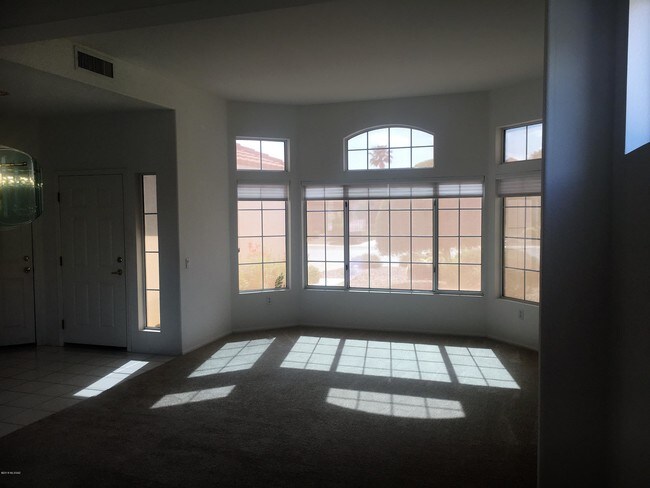 Building Photo - 13972 N Trade Winds Way