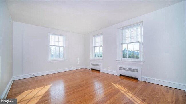 Foto del edificio - 711 N Broom St