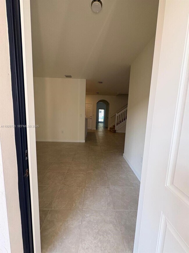 Foto del edificio - 9426 SW 171st Ct