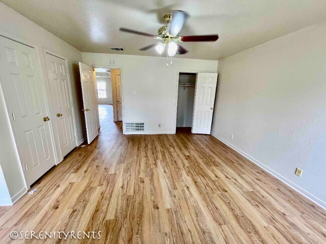 Building Photo - 5209 Morning Glen Ln