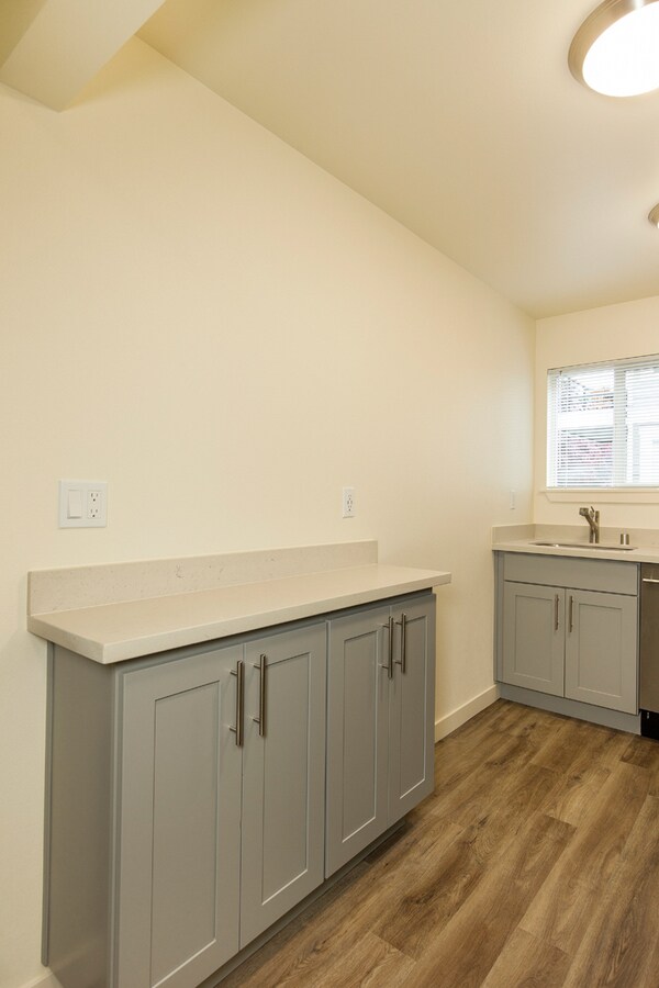 Foto del edificio - 2237 NW 59th-6