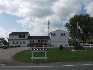 Building Photo - 7080 Summit Rd SW