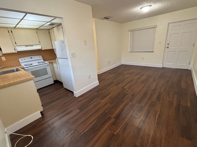 Foto del edificio - 5729 W 26th Ave