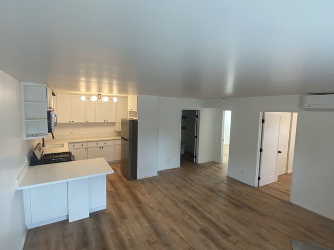 Brand new, walkable Glassell location - 3642 Eagle Rock Blvd
