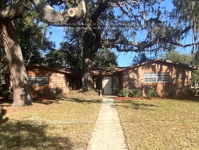 Building Photo - 1207 Arden Ave