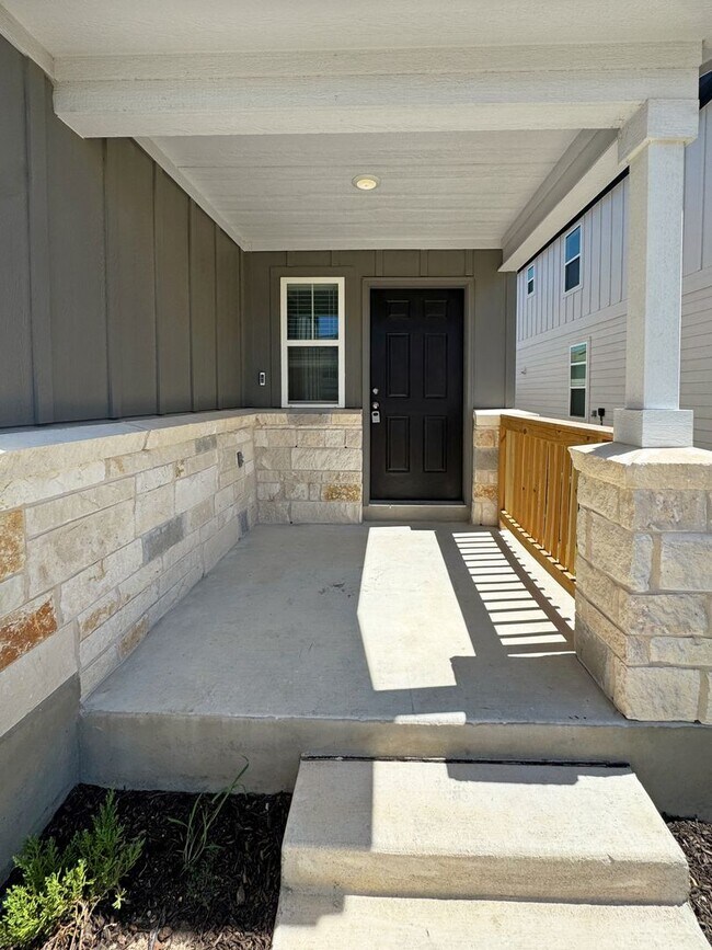 Foto del edificio - New Rental Home in Creekside – 4 Bedrooms,...
