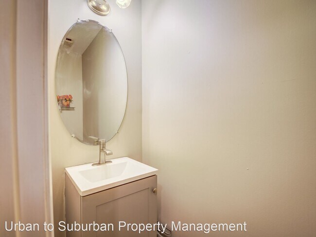 Foto del edificio - 3 br, 2.5 bath House - 8834 Ritchboro Rd