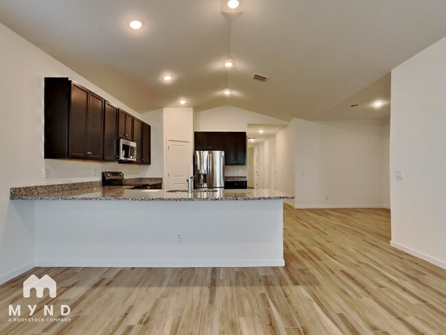 Building Photo - 7918 N 79th Ave