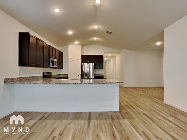 Foto del edificio - 7918 N 79th Ave