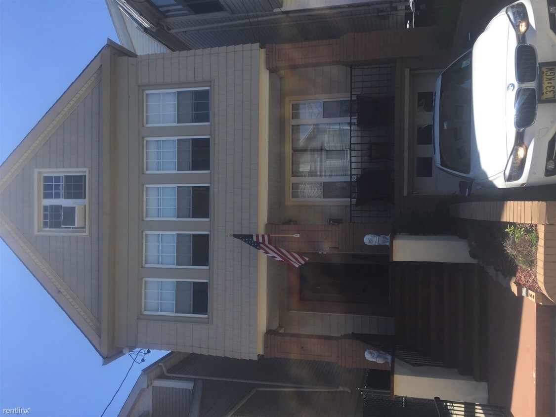 2 br, 1 bath - 24 Edwards Ct 1 - 2 br, 1 bath  - 24 Edwards Ct 1