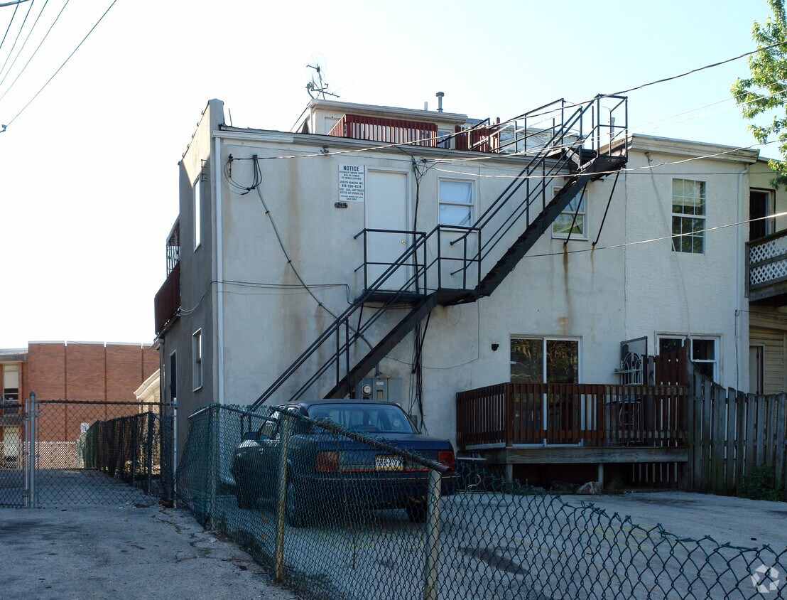 Foto del edificio - 815 Swede St