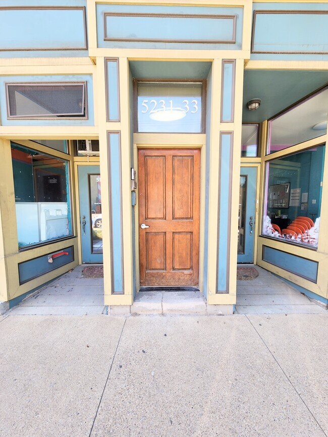 Foto del edificio - 5235 Butler St