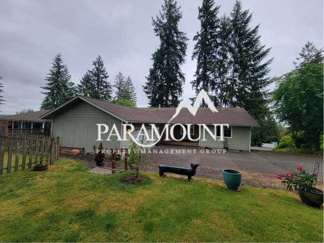 Building Photo - 3 Bedroom Lakeland Village Home with Puget...
