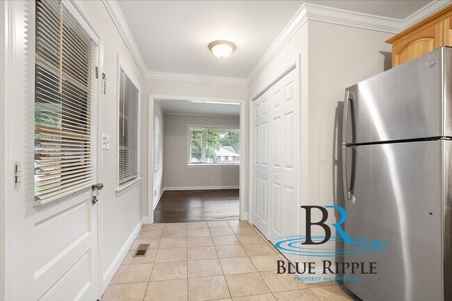 Foto del edificio - 3BR/1Bth with Covered Patio and Large Stor...