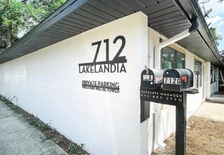 Building Photo - 712 Angelina Ln