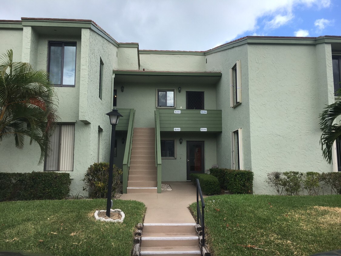 Edificio - 5463 SE Miles Grant Rd