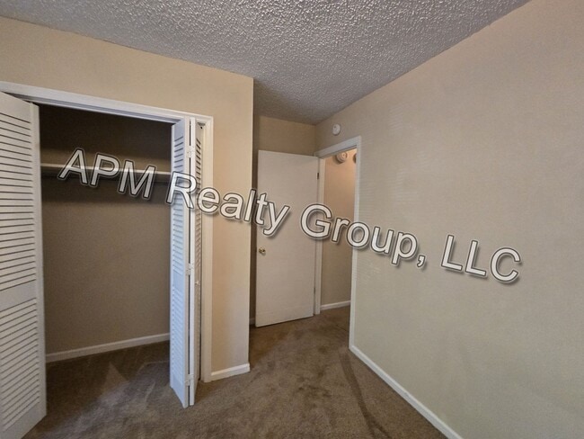 Building Photo - Harbison Community family home