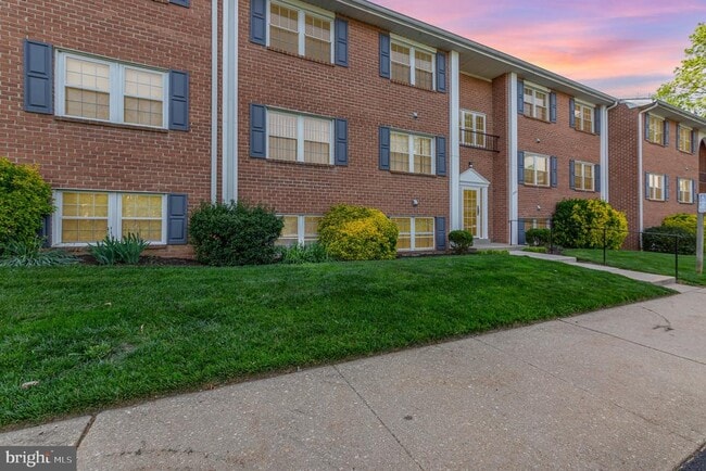Foto del edificio - 222 Timber Trail