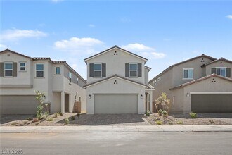 Building Photo - 3765 Tijeras Ave