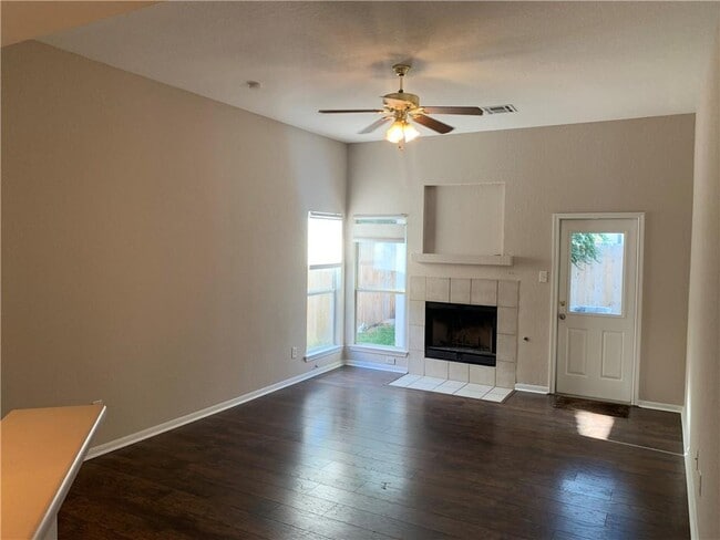 Building Photo - 154 Meadowlark Cir