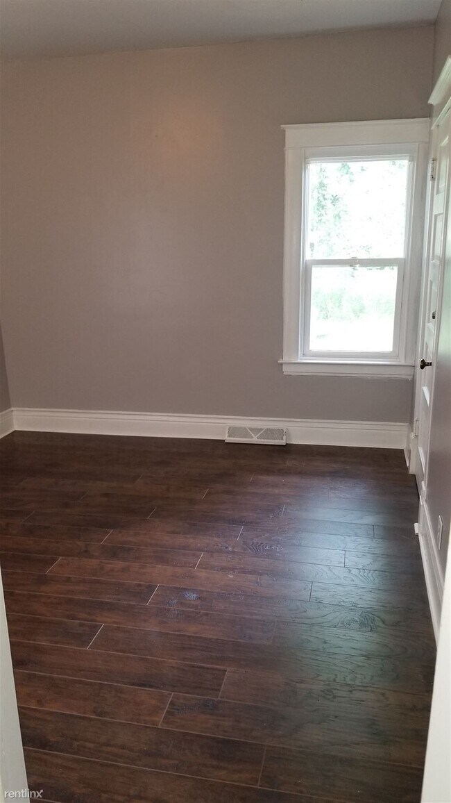 Foto del edificio - 4 br, 2 bath House - 708 Pioneer St